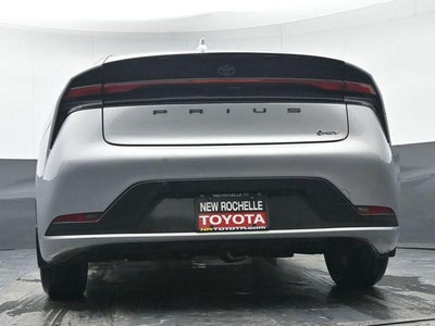 2025 Toyota Prius XLE