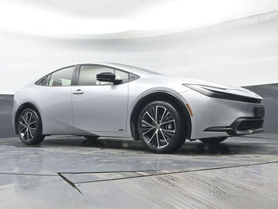2025 Toyota Prius XLE