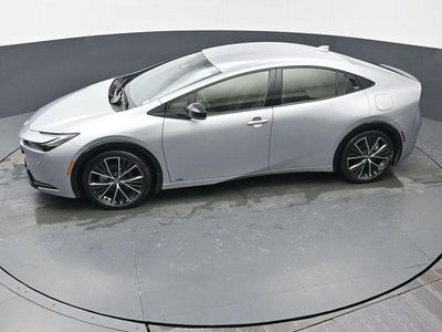 2025 Toyota Prius XLE