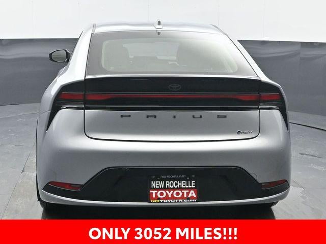 2025 Toyota Prius XLE