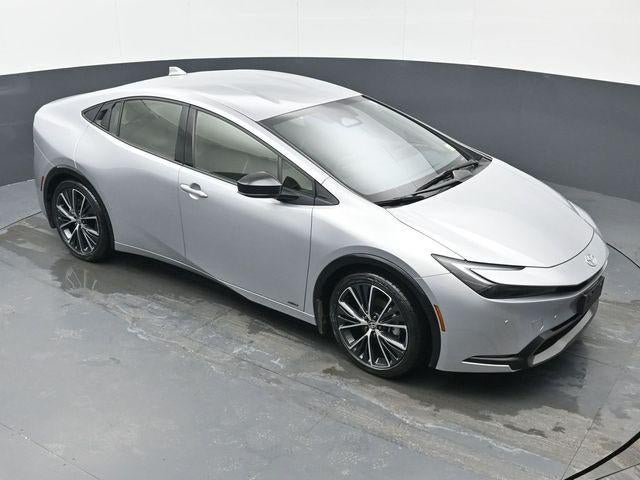 2025 Toyota Prius XLE