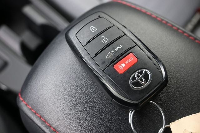 2025 Toyota Corolla Hybrid SE