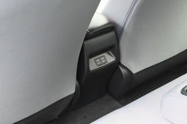 2025 Toyota Corolla Hybrid SE