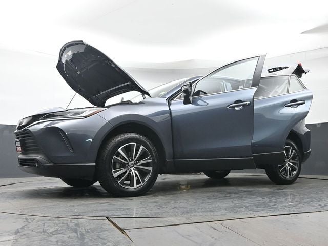 2023 Toyota Venza LE