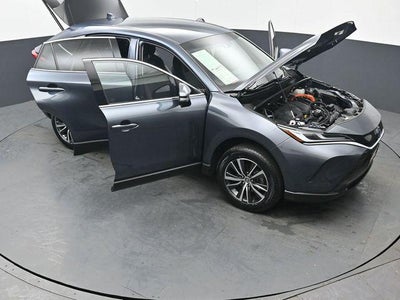 2023 Toyota Venza LE
