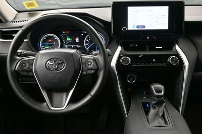 2024 Toyota Venza LE