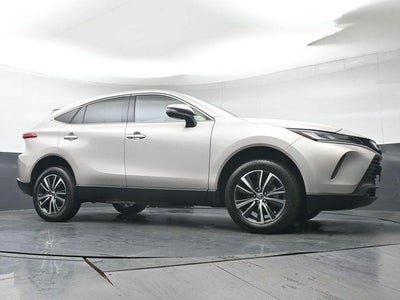 2024 Toyota Venza LE