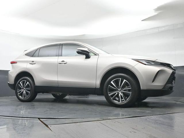 2024 Toyota Venza LE