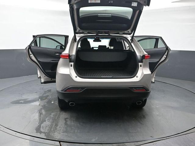 2024 Toyota Venza LE