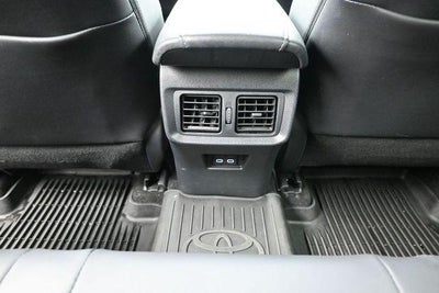 2024 Toyota Venza XLE