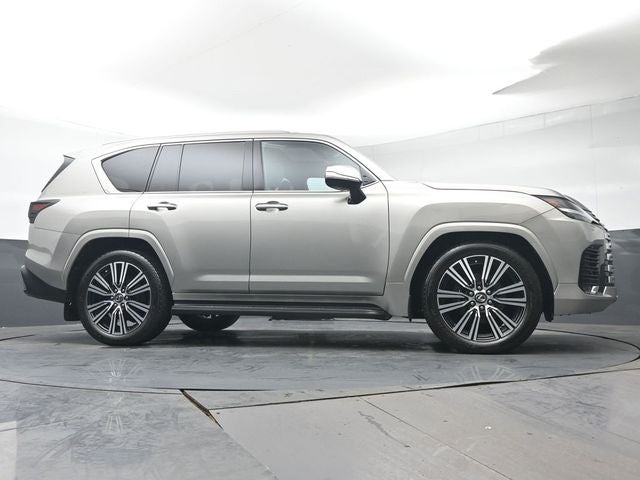 2023 Lexus LX 600 Luxury
