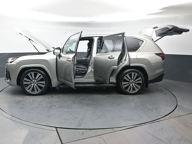 2023 Lexus LX 600 Luxury