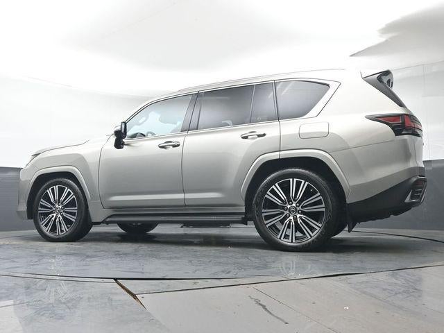 2023 Lexus LX 600 Luxury