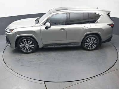 2023 Lexus LX 600 Luxury