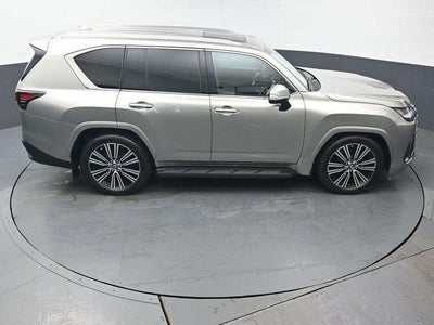 2023 Lexus LX 600 Luxury