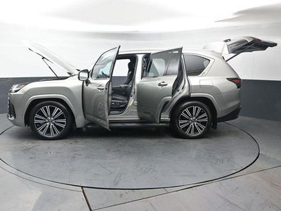 2023 Lexus LX 600 Luxury