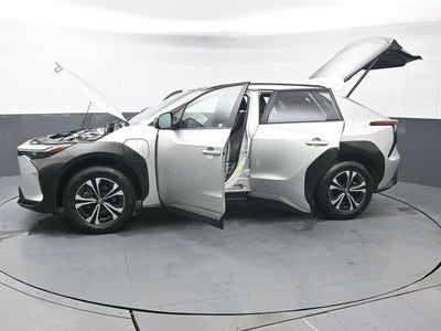 2024 Toyota bZ4X XLE