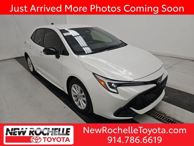 2026 Toyota Corolla Hatchback SE