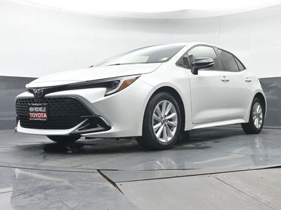 2026 Toyota Corolla Hatchback SE