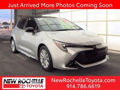 2025 Toyota Corolla Hatchback SE