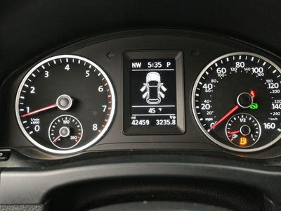 2015 Volkswagen Tiguan S 4Motion