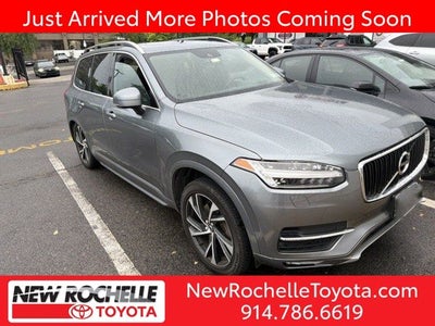 2018 Volvo XC90 T6 Momentum