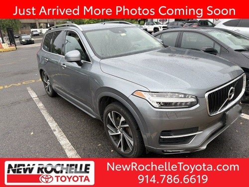 2018 Volvo XC90 T6 Momentum